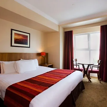 Talbot Hotel 4*