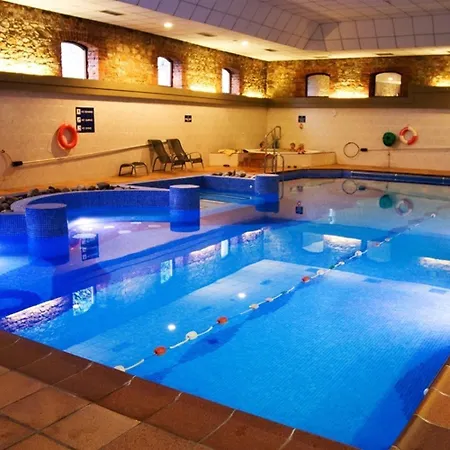 Talbot Hotel 4*