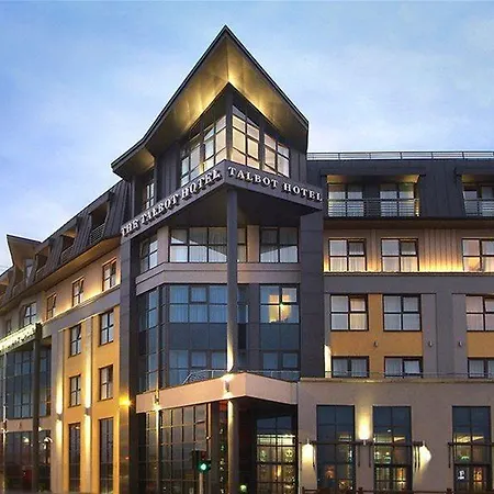 Talbot Hotel 4*
