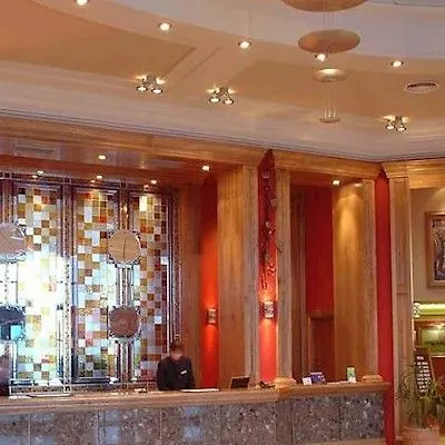 Talbot Hotel 4*