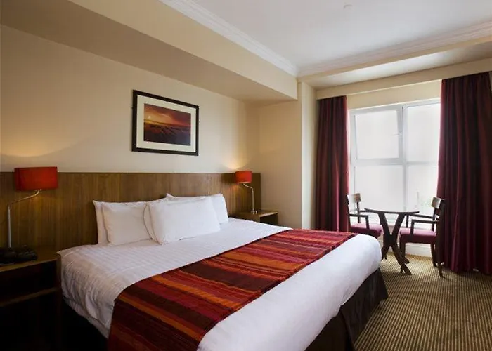 Talbot Hotel 4*